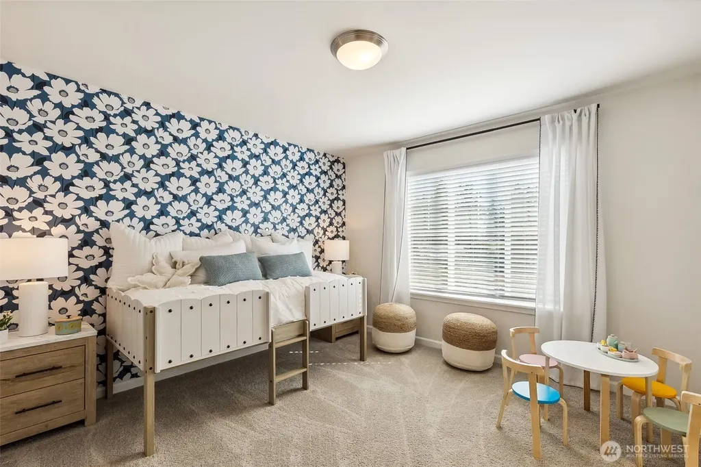 27018 30th Place S Kent WA 98032