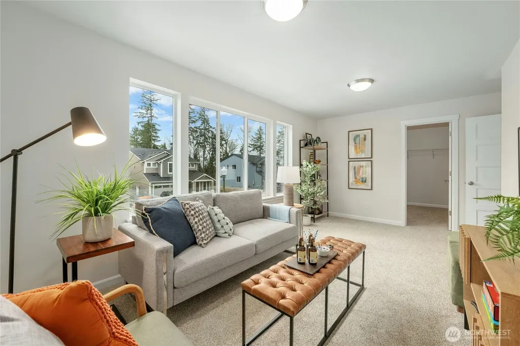 26917 30th Place S Kent WA 98032