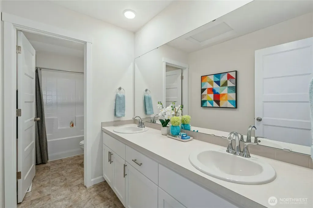 26917 30th Place S Kent WA 98032