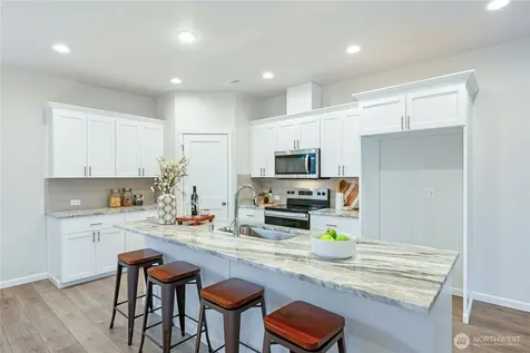 26917 30th Place S Kent WA 98032