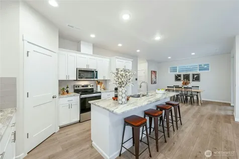 26917 30th Place S Kent WA 98032