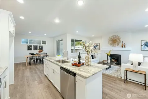 26917 30th Place S Kent WA 98032