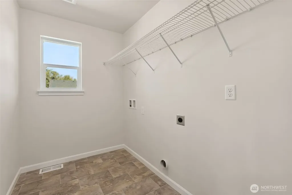 26910 30th Place S Kent WA 98032