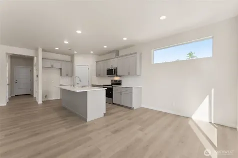 26910 30th Place S Kent WA 98032