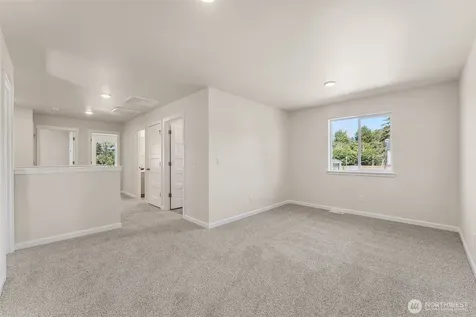 26910 30th Place S Kent WA 98032