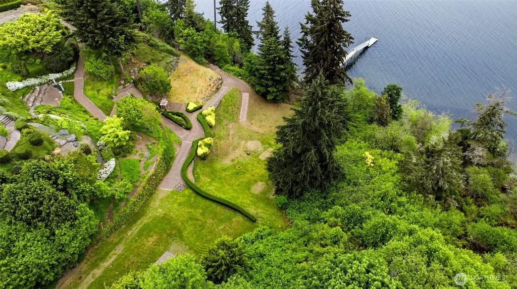 611 135th Street NW Gig Harbor WA 98332
