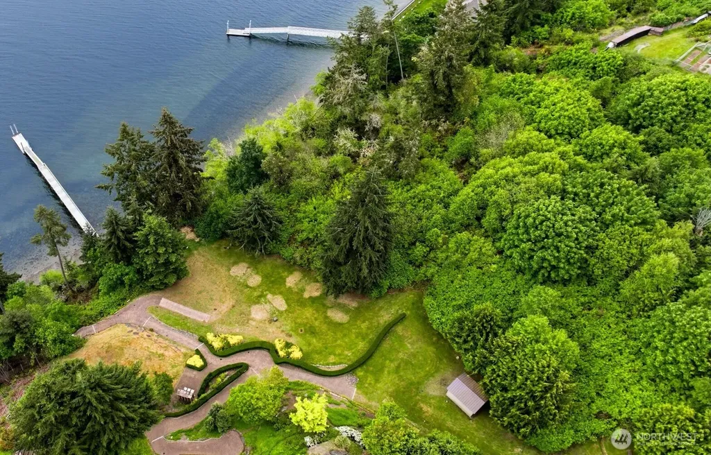 611 135th Street NW Gig Harbor WA 98332