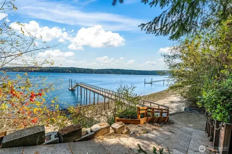 611 135th Street NW Gig Harbor WA 98332