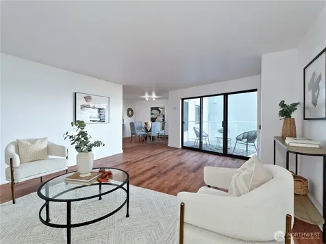 2104 Alki Avenue SW Seattle WA 98116