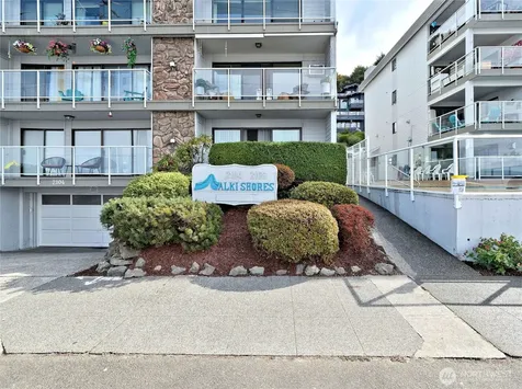 2104 Alki Avenue SW Seattle WA 98116