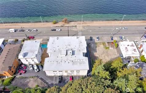 2104 Alki Avenue SW Seattle WA 98116