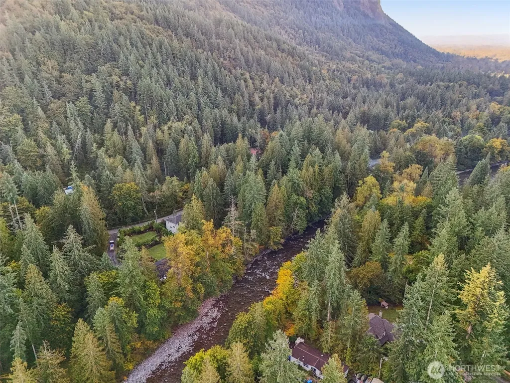 7346 Moon Valley Road SE North Bend WA 98045