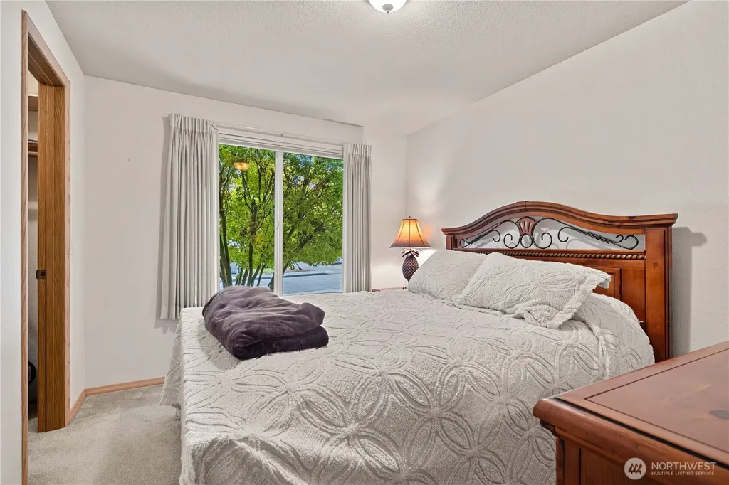 2631 Club Court Mount Vernon WA 98273