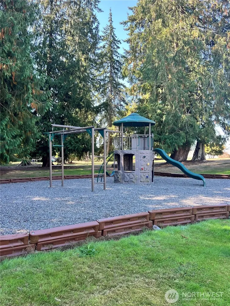 2631 Club Court Mount Vernon WA 98273
