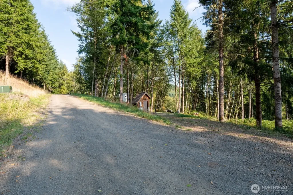 189 Kjesbu Road Silver Creek WA 98585