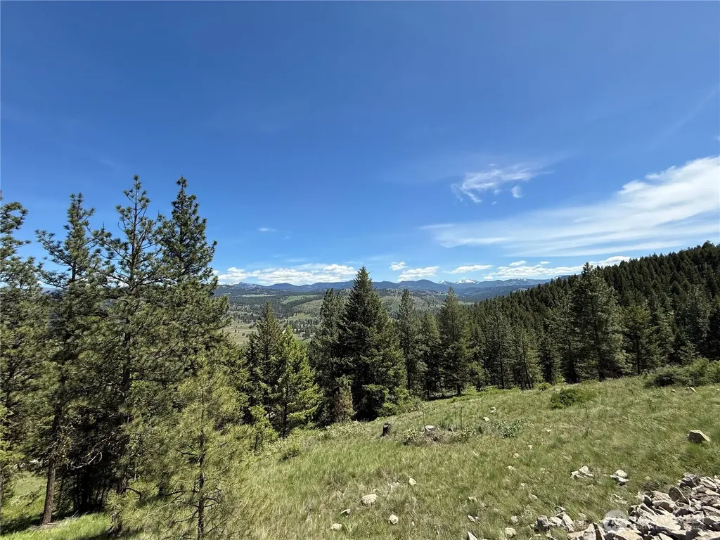 113 Boulder Way Republic WA 99166