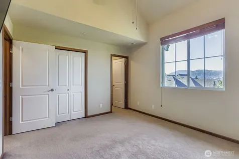 838 4th Avenue NE Issaquah WA 98029