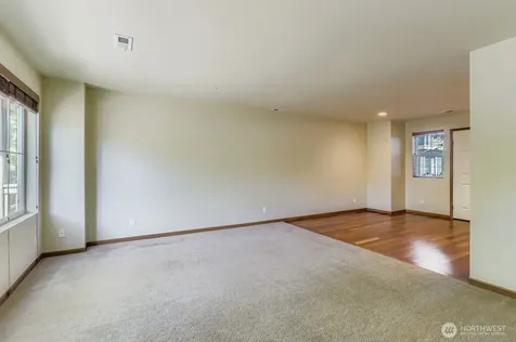 838 4th Avenue NE Issaquah WA 98029