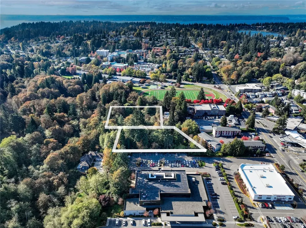 16504 3rd Avenue SW Burien WA 98166