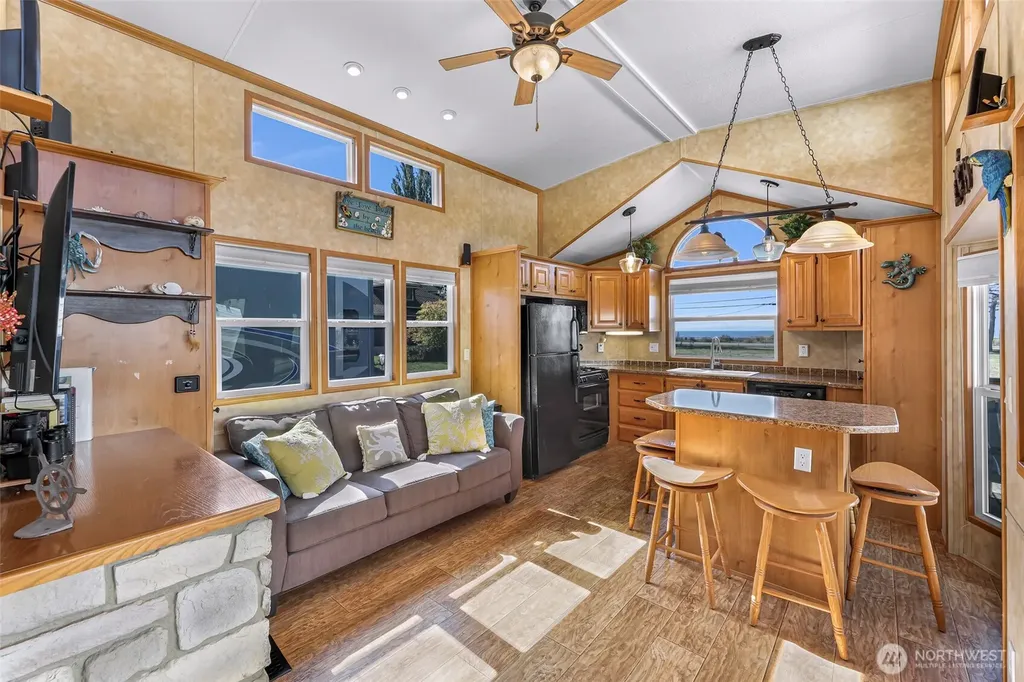 7954 Birch Bay Drive Blaine WA 98230