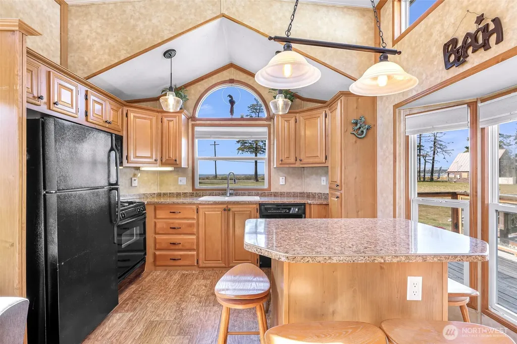 7954 Birch Bay Drive Blaine WA 98230