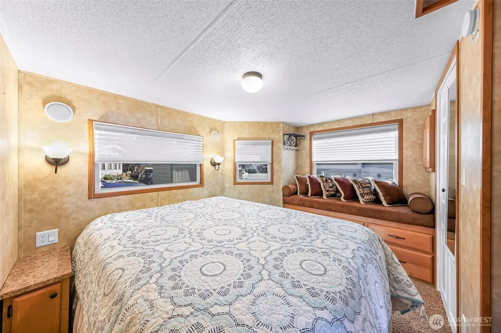 7954 Birch Bay Drive Blaine WA 98230