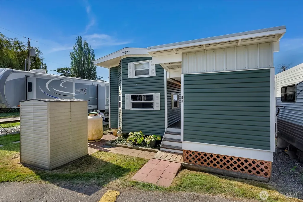 7954 Birch Bay Drive Blaine WA 98230