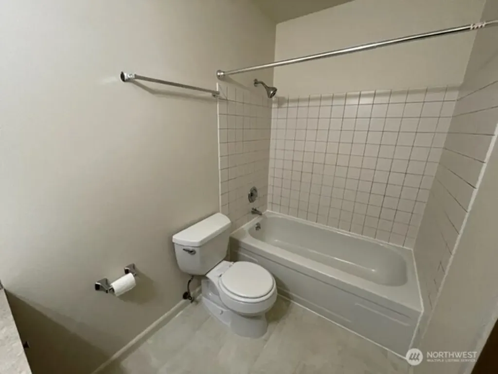 401 NE 40th Street Seattle WA 98105
