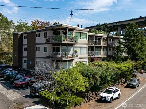 401 NE 40th Street Seattle WA 98105