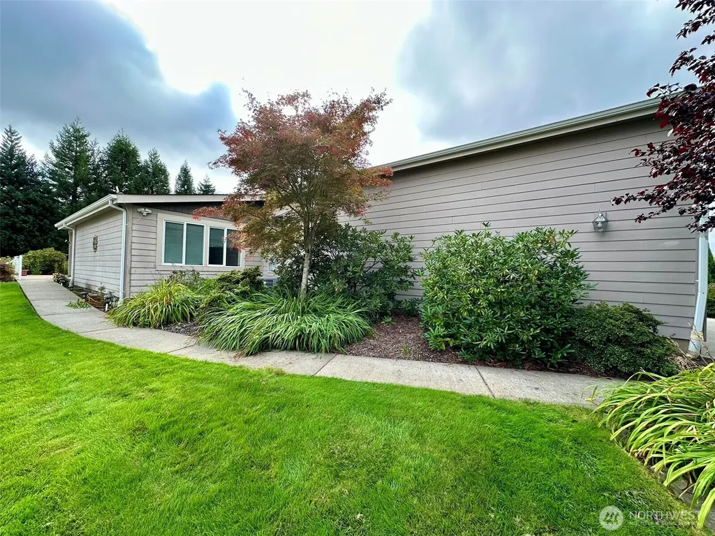 3504 Meadowbrook Lane SE Lacey WA 98503