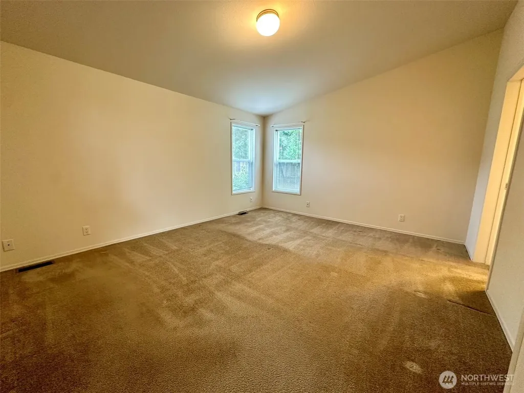 3504 Meadowbrook Lane SE Lacey WA 98503