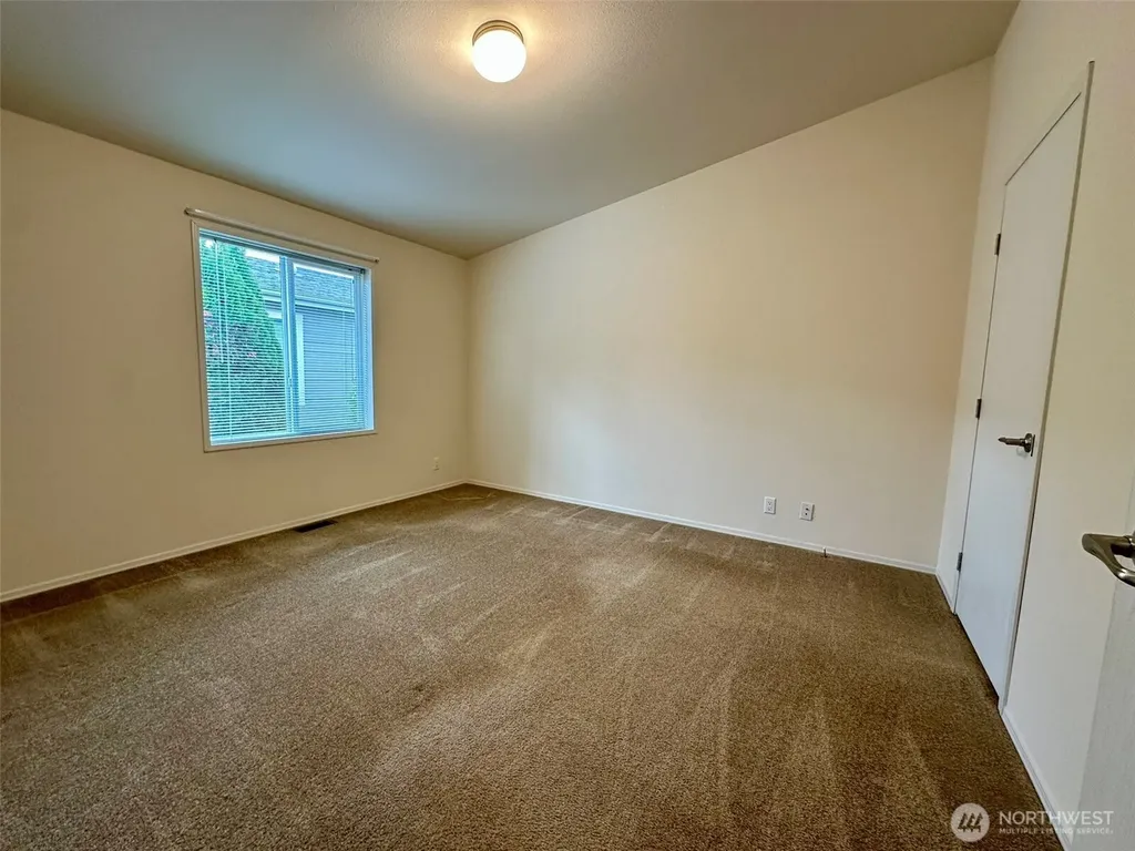 3504 Meadowbrook Lane SE Lacey WA 98503