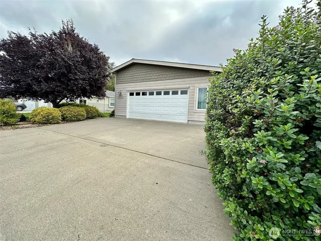 3504 Meadowbrook Lane SE Lacey WA 98503