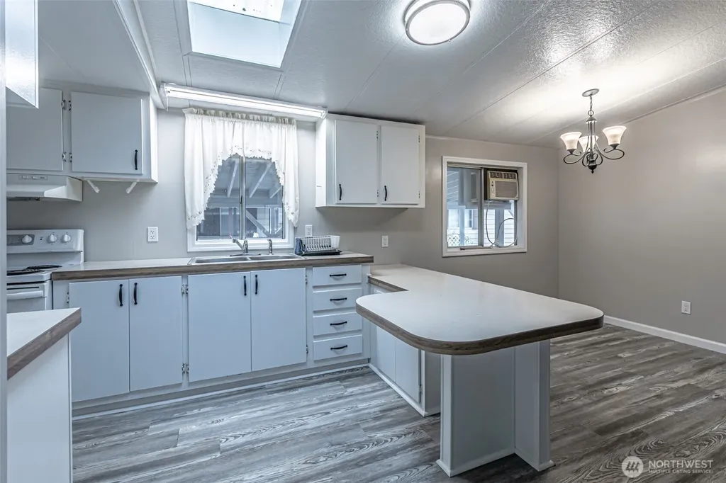2263 Anadoll Avenue Enumclaw WA 98022