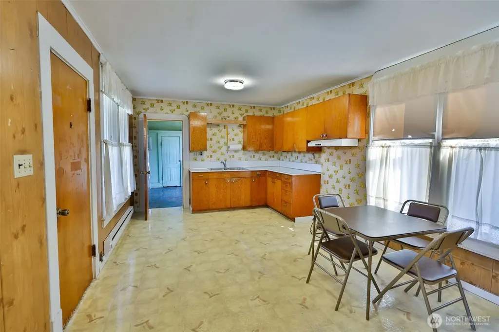 401 K Street Hoquiam WA 98550
