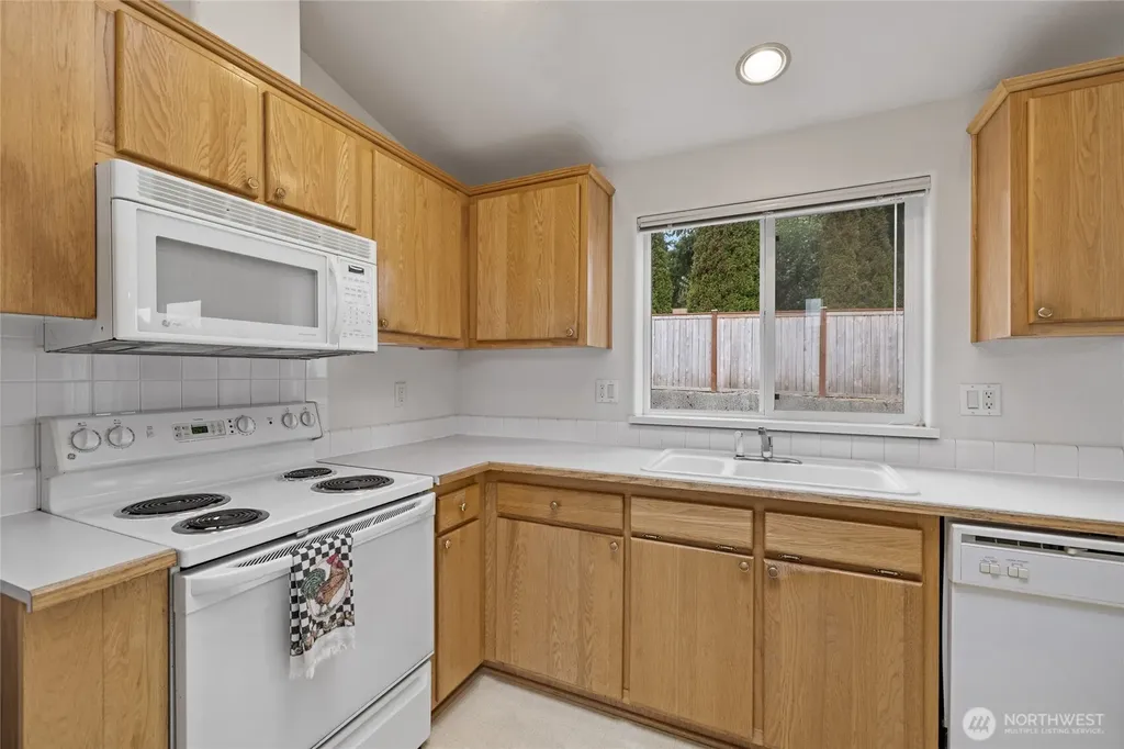6023 88th Street Ct E Puyallup WA 98371