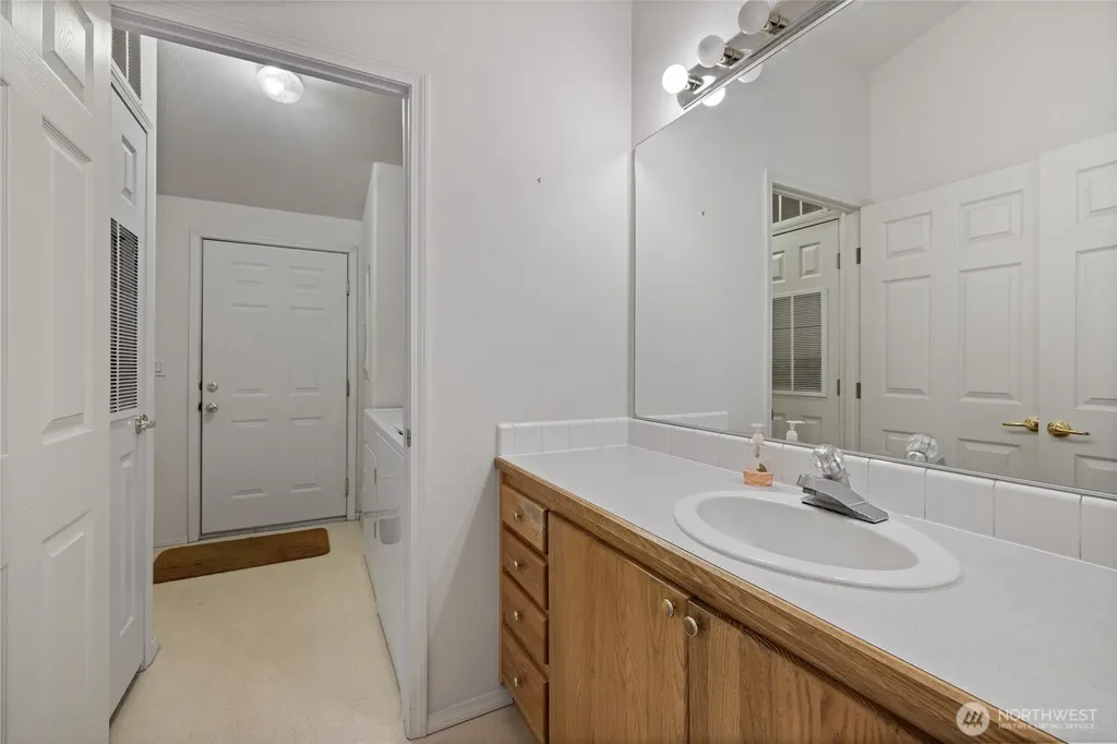 6023 88th Street Ct E Puyallup WA 98371