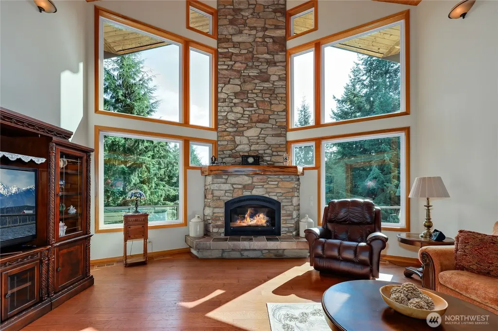 644 Bywater Way Port Ludlow WA 98365