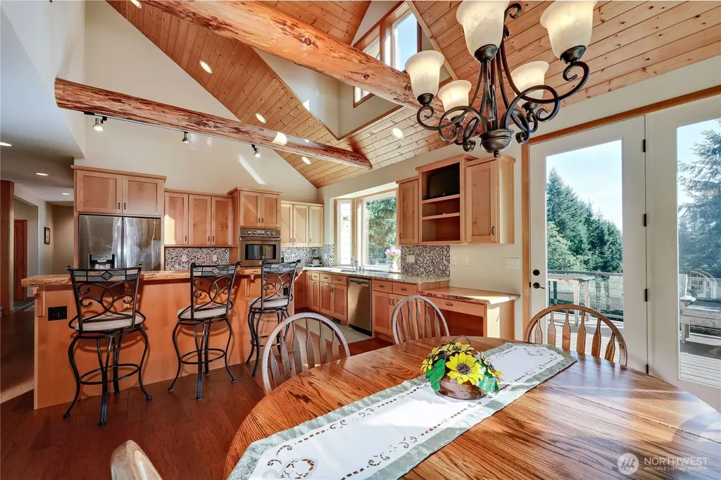 644 Bywater Way Port Ludlow WA 98365