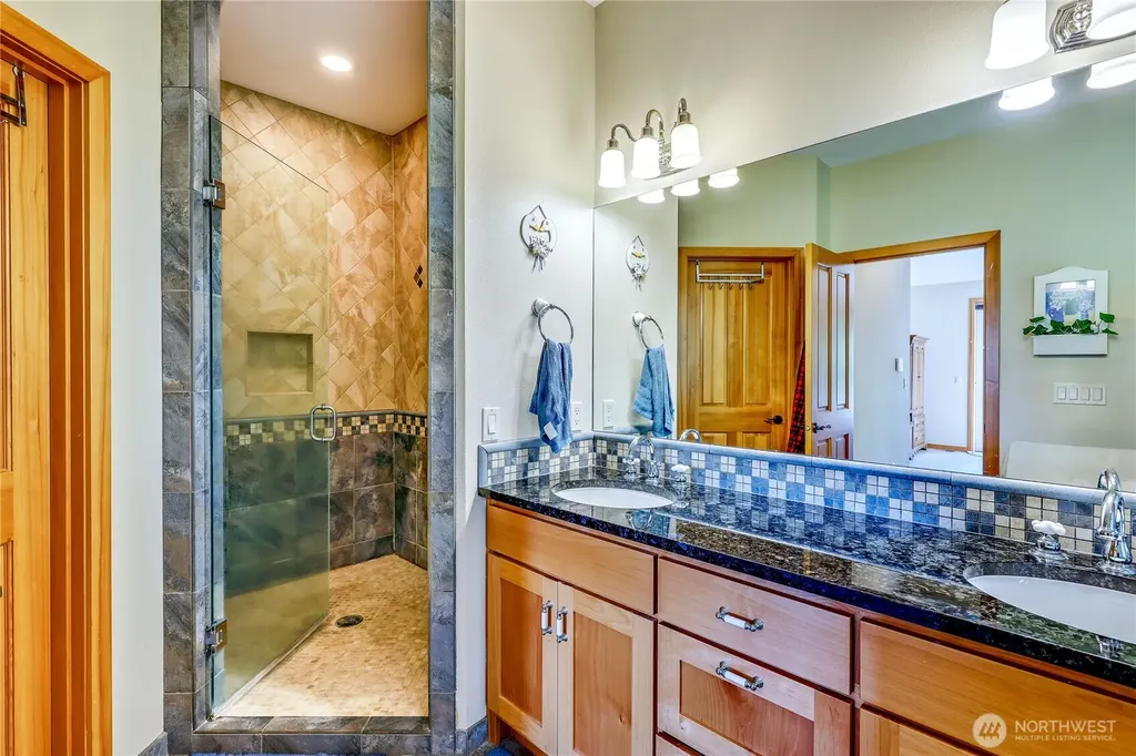 644 Bywater Way Port Ludlow WA 98365