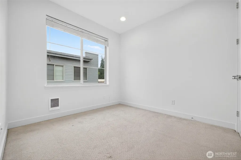 11521 117th Lane NE Kirkland WA 98033