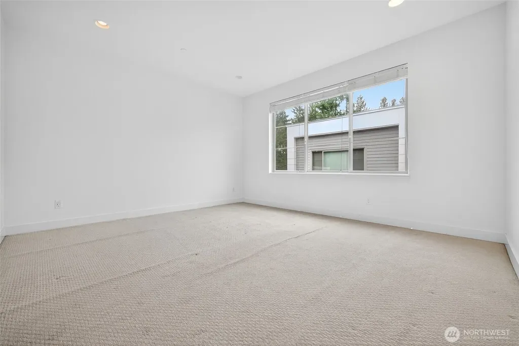 11521 117th Lane NE Kirkland WA 98033