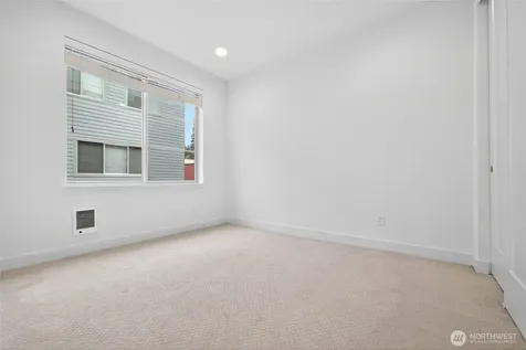 11521 117th Lane NE Kirkland WA 98033