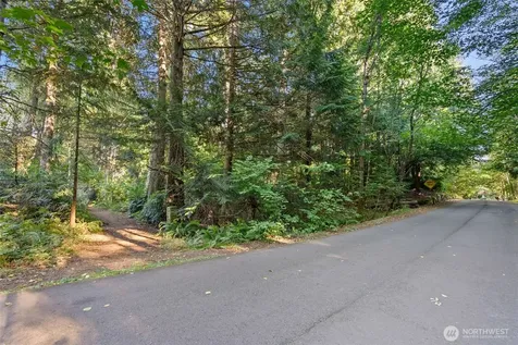 6560 NE Latyson Lane Bainbridge Island WA 98110