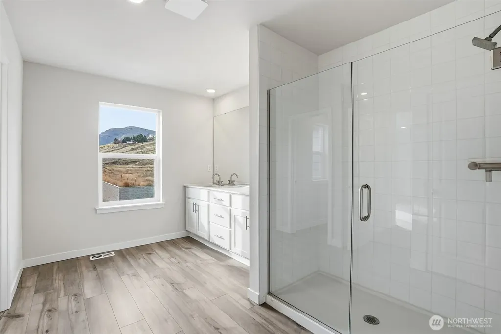 2132 Plumridge Court Wenatchee WA 98801