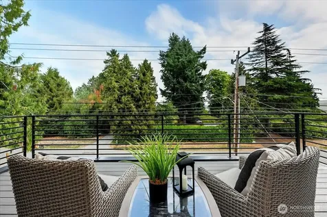 13047 39th Avenue NE Seattle WA 98125