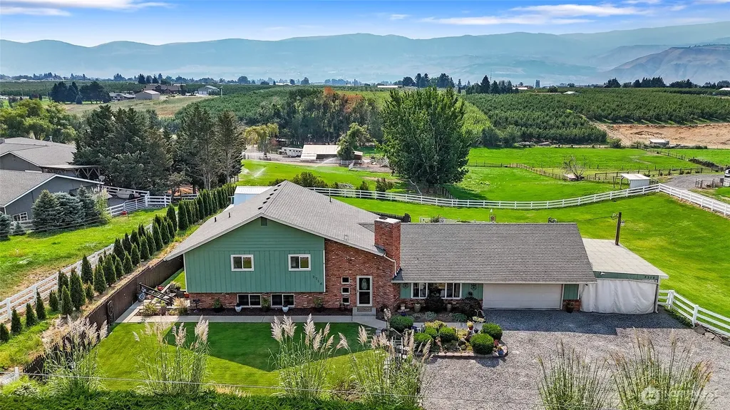 2716 8th Street NE East Wenatchee WA 98802