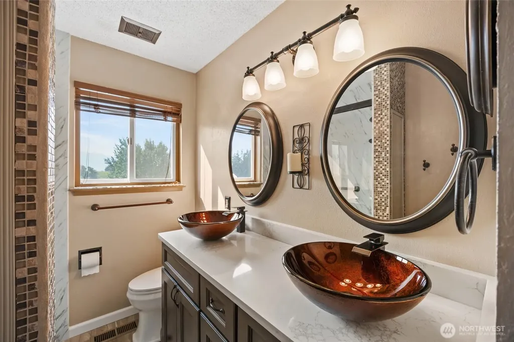 2716 8th Street NE East Wenatchee WA 98802