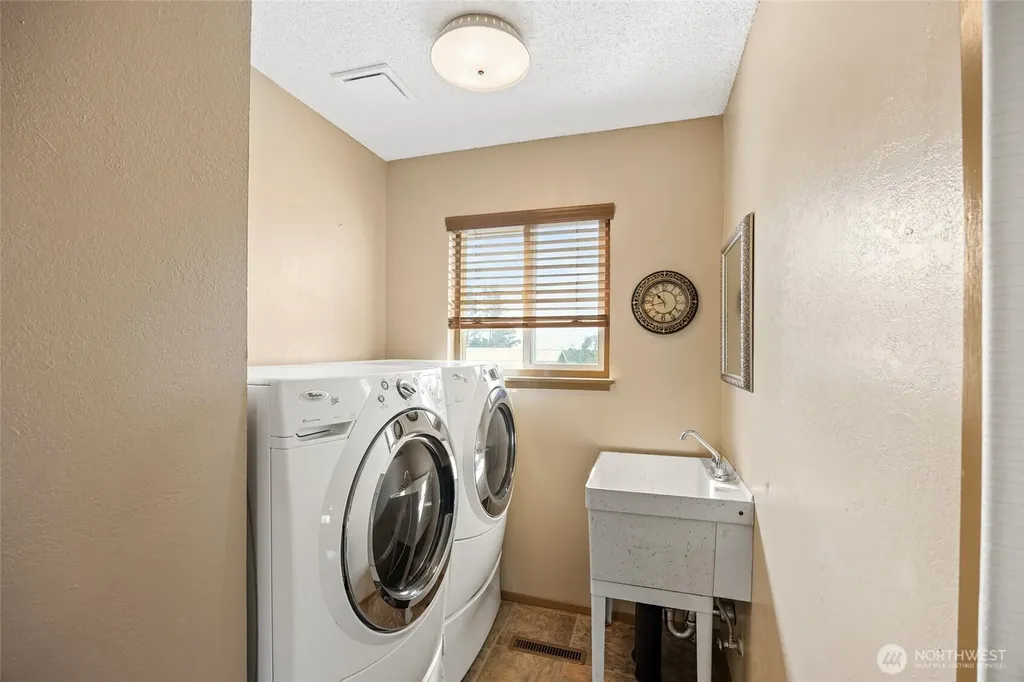 2716 8th Street NE East Wenatchee WA 98802