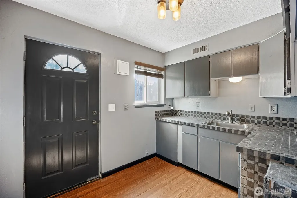 2716 8th Street NE East Wenatchee WA 98802